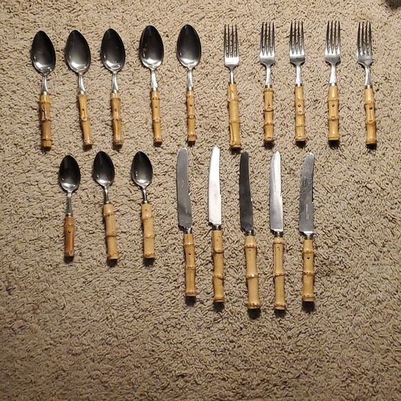 Mitsuboshi Stainless  Bamboo Handle  18  Knives Forks Spoons  - Japan - Picture 1 of 12